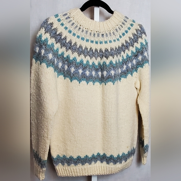 Vintage Wool Made in Canada Women's Button Sweater Cardigan Fair Isle Nordic M/L - Picture 2 of 10
